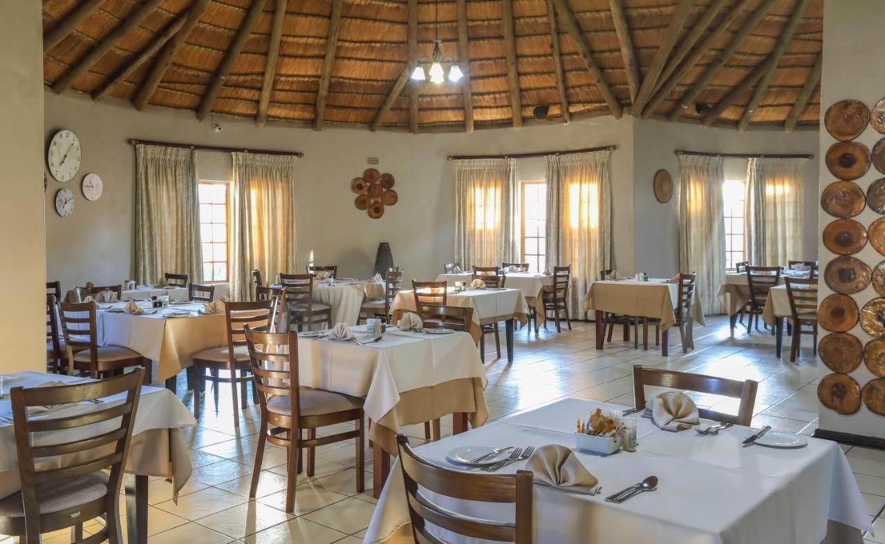 Nongoma Lodge & Inn Cc エクステリア 写真