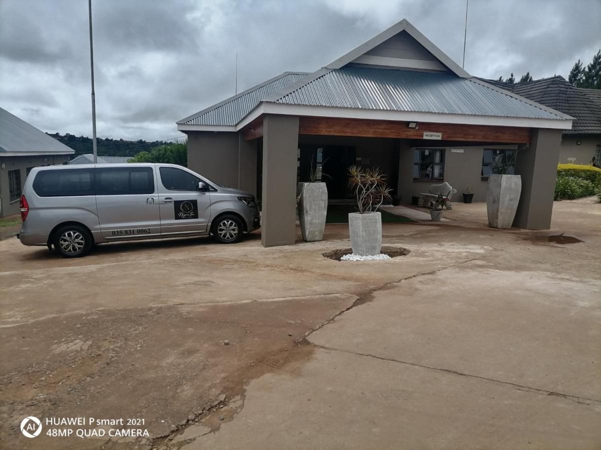 Nongoma Lodge & Inn Cc エクステリア 写真